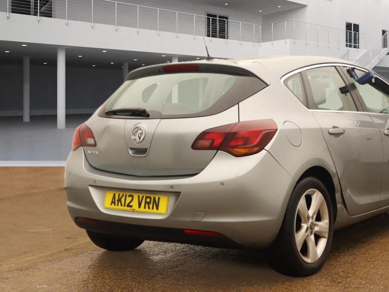 Vauxhall Astra 1.4 16v SRi Hatchback 5dr Petrol Manual Euro 5 (100 ps)