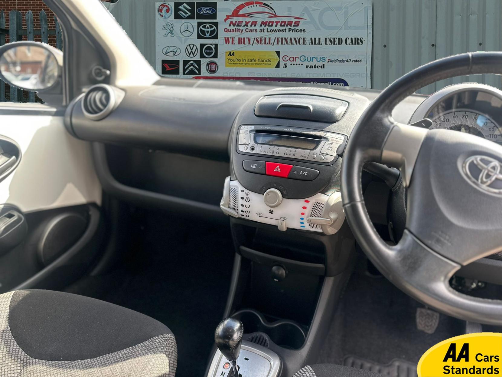 Toyota AYGO 1.0 VVT-i Move Hatchback 5dr Petrol MultiMode Euro 5 (68 ps)