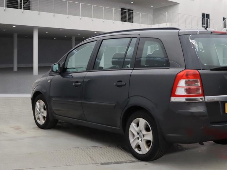 Vauxhall Zafira 1.6 16V Exclusiv MPV 5dr Petrol Manual Euro 5 (115 ps)