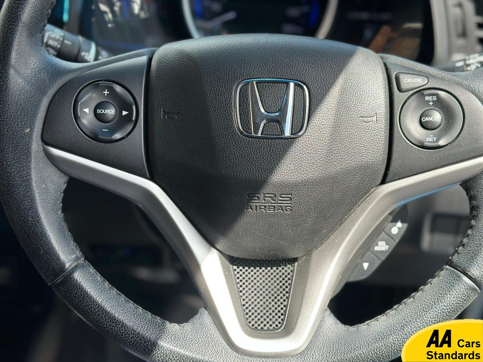 Honda Jazz  1.5 i-VTEC ES Plus Hatchback 5dr Petrol CVT Euro 5 (99 ps)