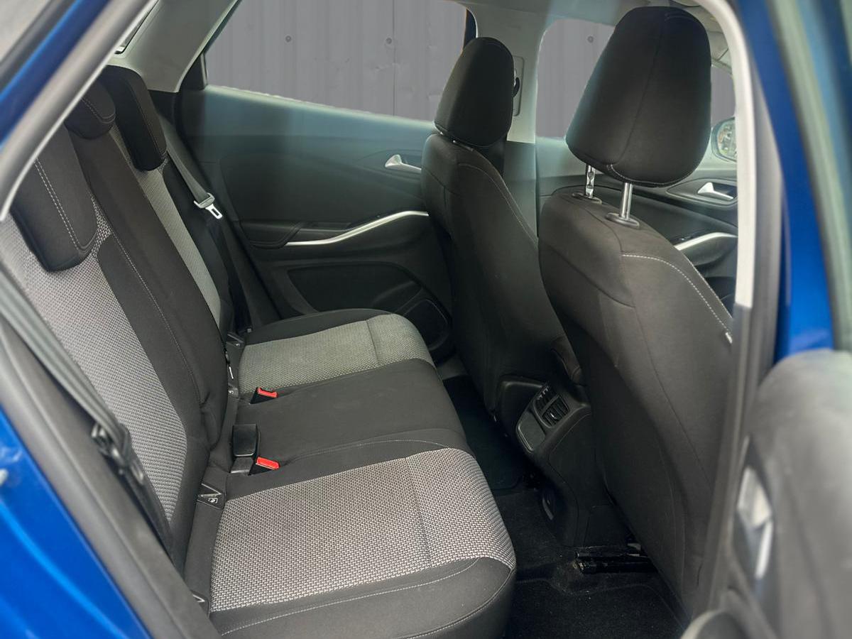 Vauxhall Grandland X 1.2 Turbo GPF SE SUV 5dr Petrol Manual Euro 6 (s/s) (130 ps)