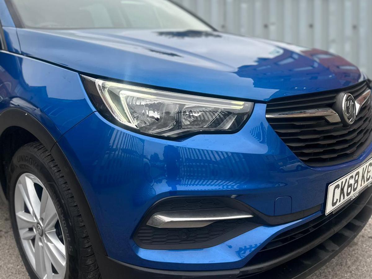 Vauxhall Grandland X 1.2 Turbo GPF SE SUV 5dr Petrol Manual Euro 6 (s/s) (130 ps)