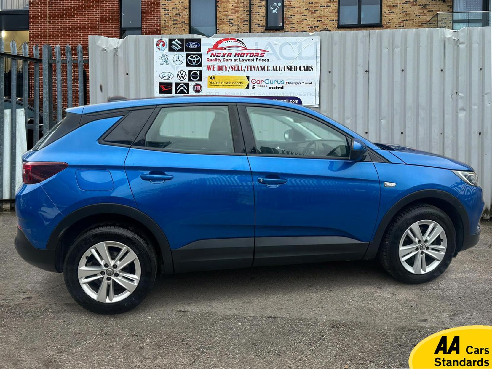 Vauxhall Grandland X 1.2 Turbo GPF SE SUV 5dr Petrol Manual Euro 6 (s/s) (130 ps)