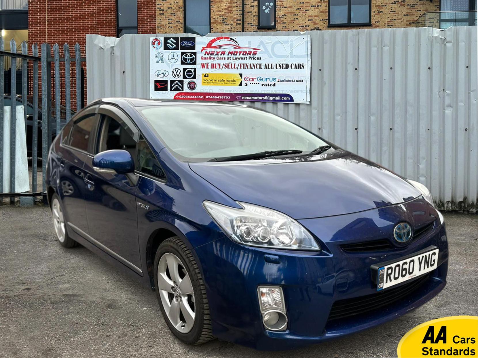 Toyota Prius 1.8 VVT-h T Spirit Hatchback 5dr Petrol Hybrid CVT Euro 5 (s/s) (136 ps)