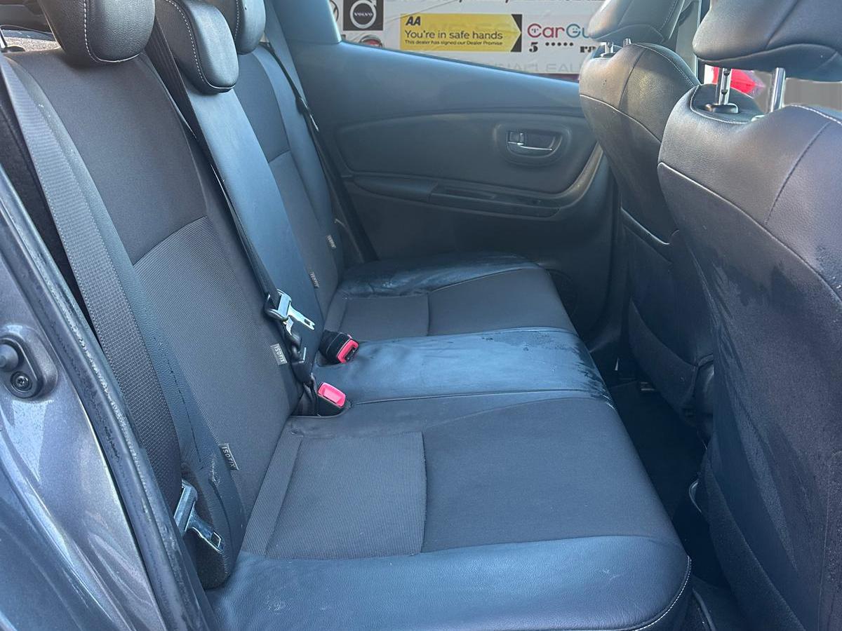 Toyota Yaris 1.5 VVT-h Excel Hatchback 5dr Petrol Hybrid E-CVT Euro 6 (15in Alloy) (101 ps)