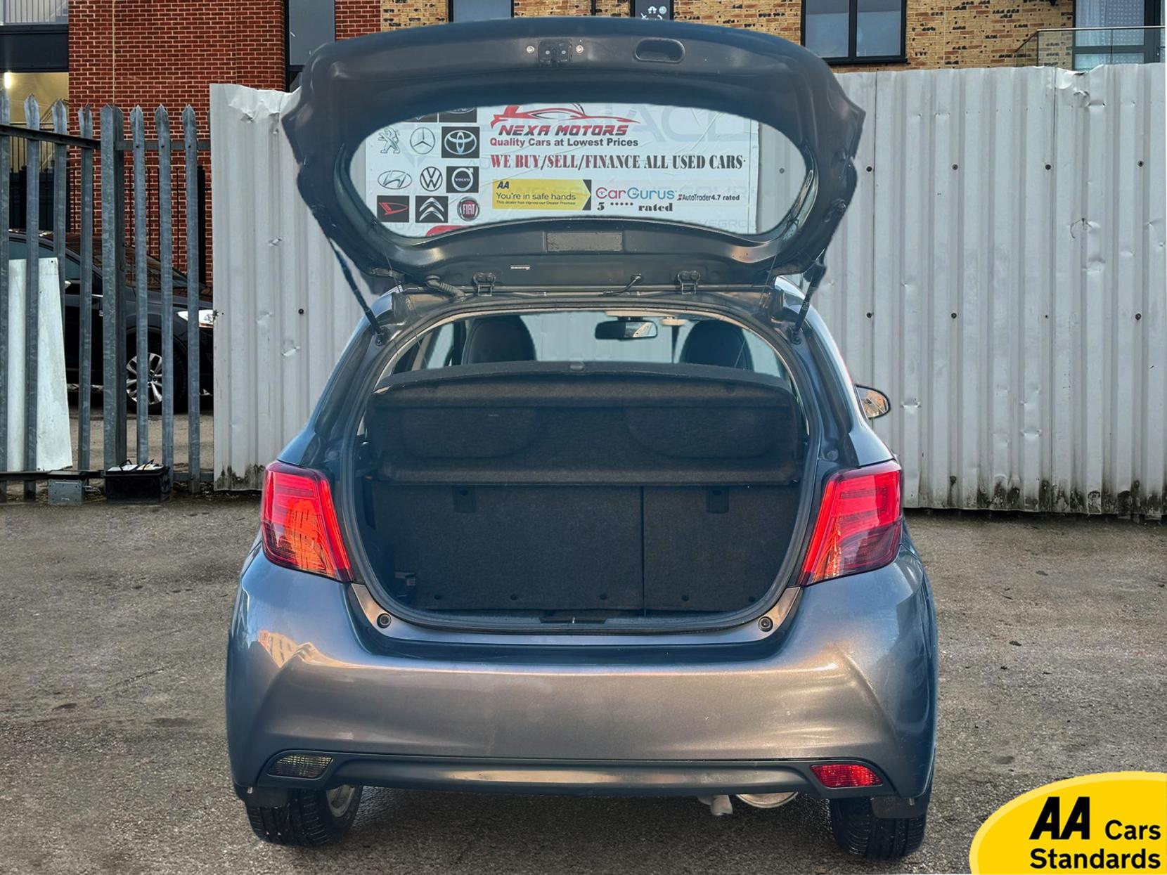 Toyota Yaris 1.5 VVT-h Excel Hatchback 5dr Petrol Hybrid E-CVT Euro 6 (15in Alloy) (101 ps)