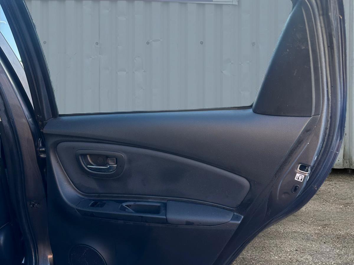 Toyota Yaris 1.5 VVT-h Excel Hatchback 5dr Petrol Hybrid E-CVT Euro 6 (15in Alloy) (101 ps)