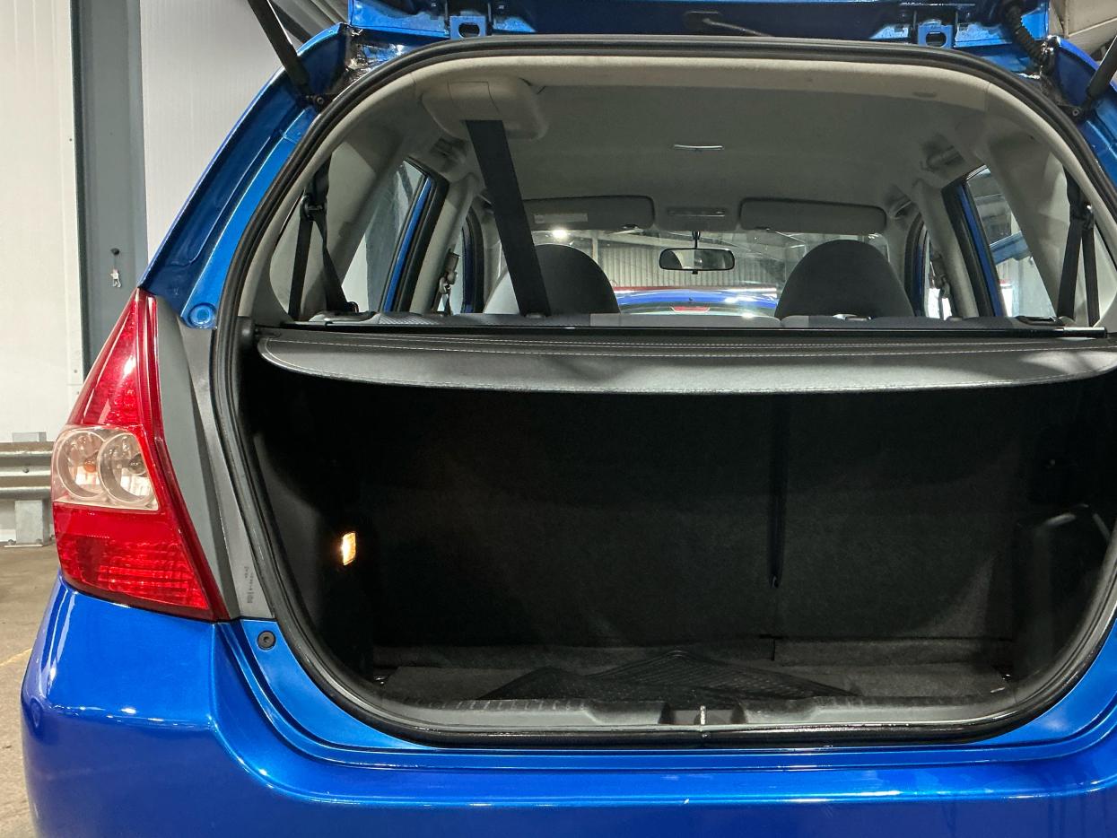 Honda Jazz 1.4 i-DSI SE Hatchback 5dr Petrol CVT-7 (139 g/km, 82 bhp)