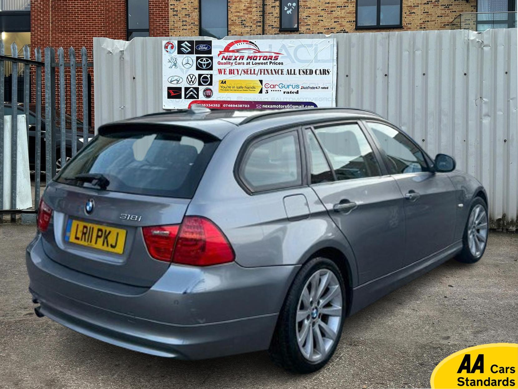 BMW 3 Series 2.0 318i SE Touring 5dr Petrol Steptronic Euro 5 (143 ps)