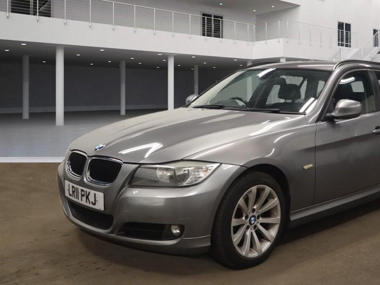 BMW 3 Series 2.0 318i SE Touring 5dr Petrol Steptronic Euro 5 (143 ps)