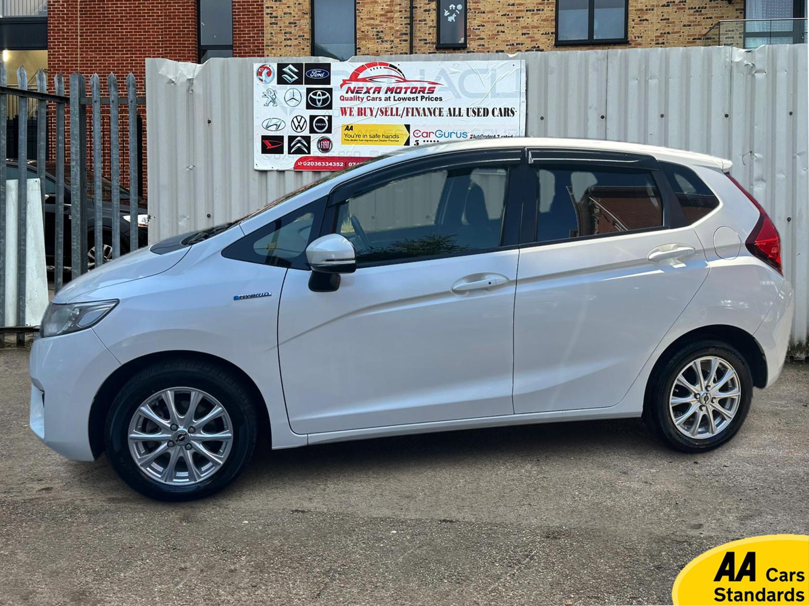 Honda Jazz 1.5 i-VTEC ES Plus Hatchback 5dr Petrol CVT Euro 5 (99 ps) SE Hatchback (2015 - 2017)