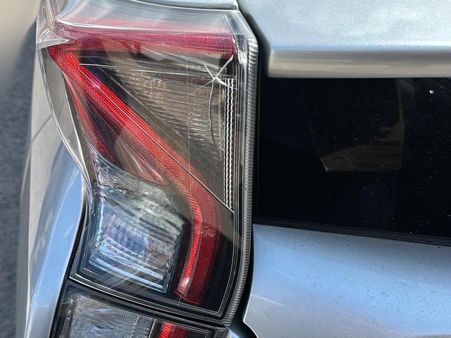Toyota Prius 1.5 Saloon 4dr Petrol Hybrid CVT (120 g/km, 70 bhp)