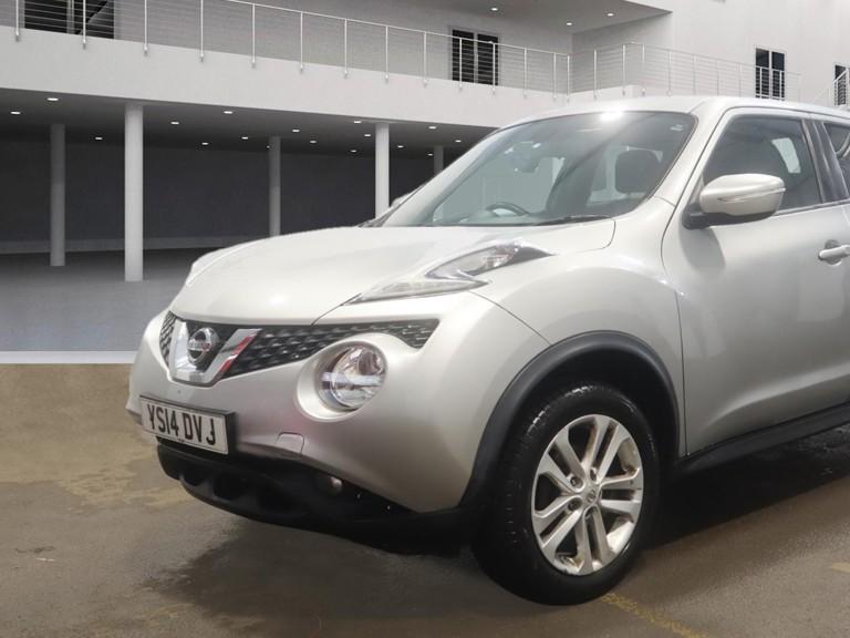 Nissan Juke 1.6 Acenta Premium SUV 5dr Petrol XTRON Euro 5 (117 ps)